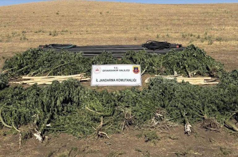 Diyarbakır’da uyuşturucu operasyonu: 28 şüpheli hakkında işlem yapıldı 