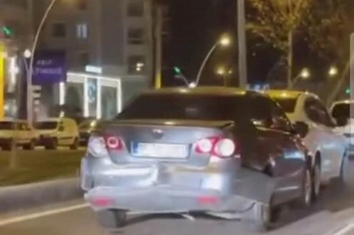 Diyarbakır’da zincirleme kaza: 2 yaralı 