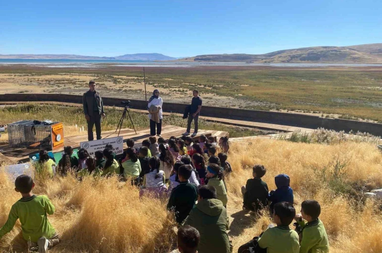 DKMP, öğrencilere tabiatın korunması için eğitim veriyor 