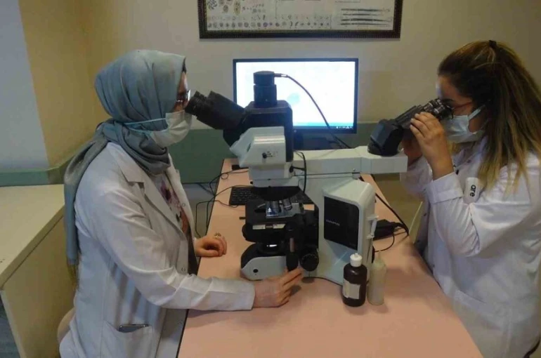 Doç. Dr. Tartar, Maymun Çiçeği Virüsü hakkında bilgi verdi 