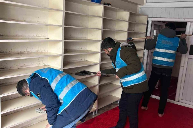 Doğubayazıt’ta Ramazan temizliği 