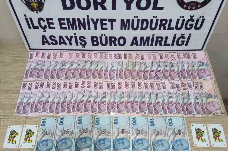 Dörtyol’da kumar oynayan 4 şahsa para cezası uygulandı 