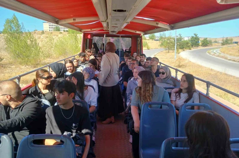 DPÜ’de Kampüs Gezi Otobüsü uygulaması başladı 