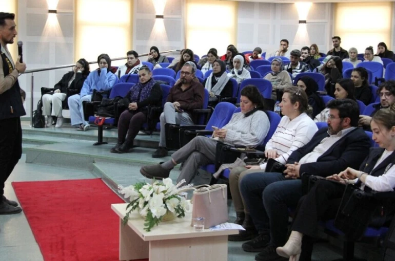 DPÜ’de sanal riskler ve akran zorbalığı ile mücadele ele alındı 