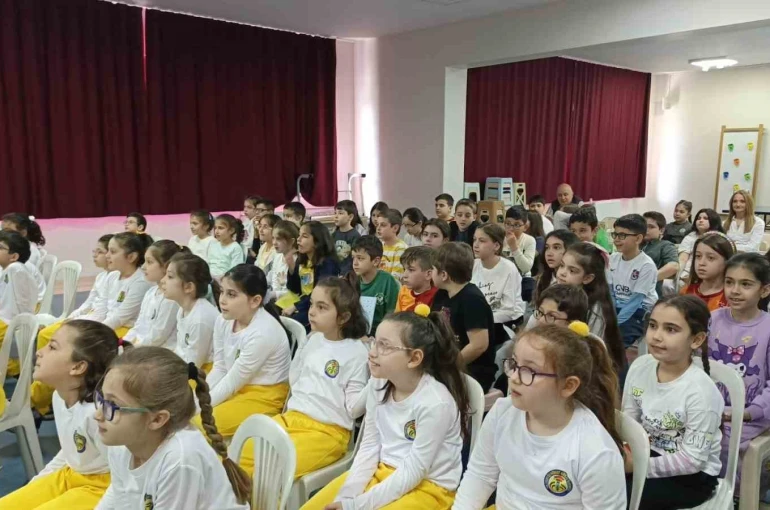 Dr. Derviş Nihat Arkat İlkokulunda TÜBİTAK Bilim Söyleşisi 