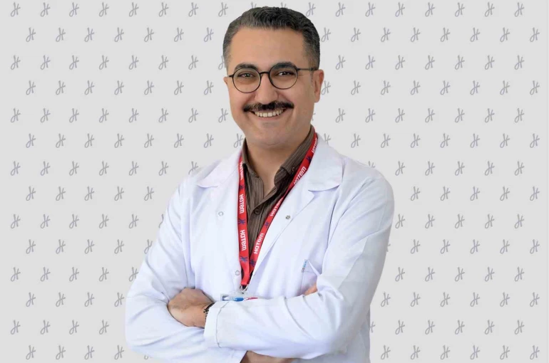 Dr. Mustafa Çiftçi: "Mevsim geçişleri çocukları daha hızlı hasta ediyor" 
