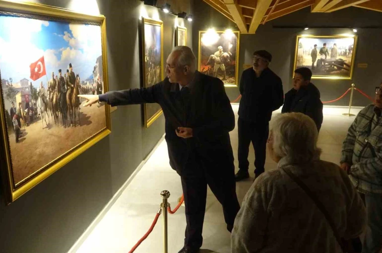 Dumlupınar Diorama Müzesi yoğun ilgi görüyor 