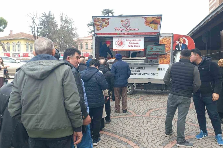 Dünya Gümrük Günü’nde vatandaşlara lokma ikramı