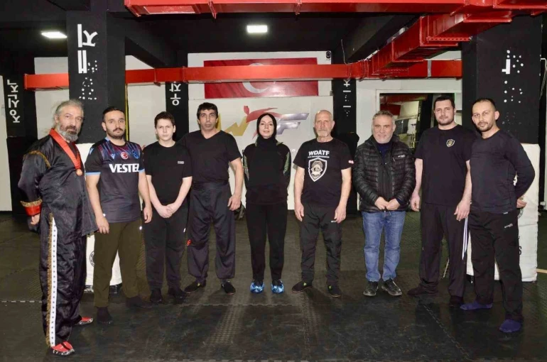 Dünya Yakın Savunma Federasyonu’ndan polislere yakın savunma eğitimi