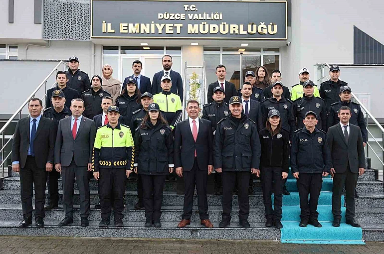Düzce Valisi Aslan’dan veda ziyaretleri 