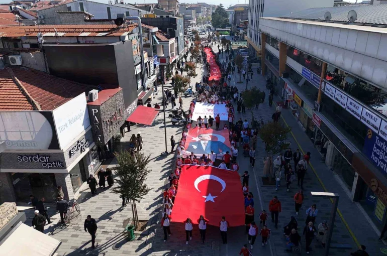 Düzce’de ’Amatör Spor Haftası’ etkinlikleri kortej ile başladı 