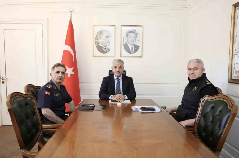 Düzce’de güvenlik ve asayiş tedbirleri masaya yatırıldı 
