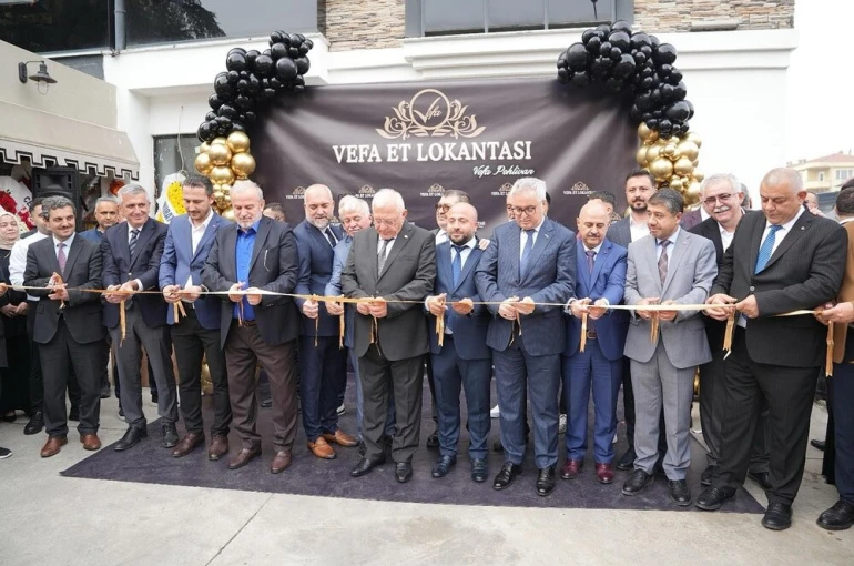 Düzce’de iş ve siyaset dünyası açılışta buluştu 