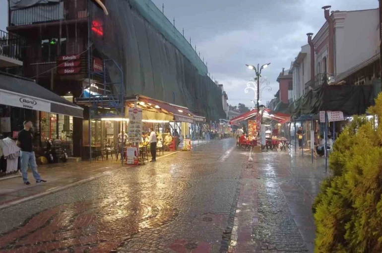 Edirne’de sağanak yağış 