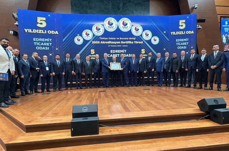 Edremit Ticaret Odası’na 5 yıldızlı akreditasyon 