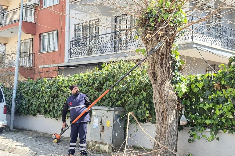 Efeler Belediyesi’nden tarihi mahallelerde çevre düzenlemesi