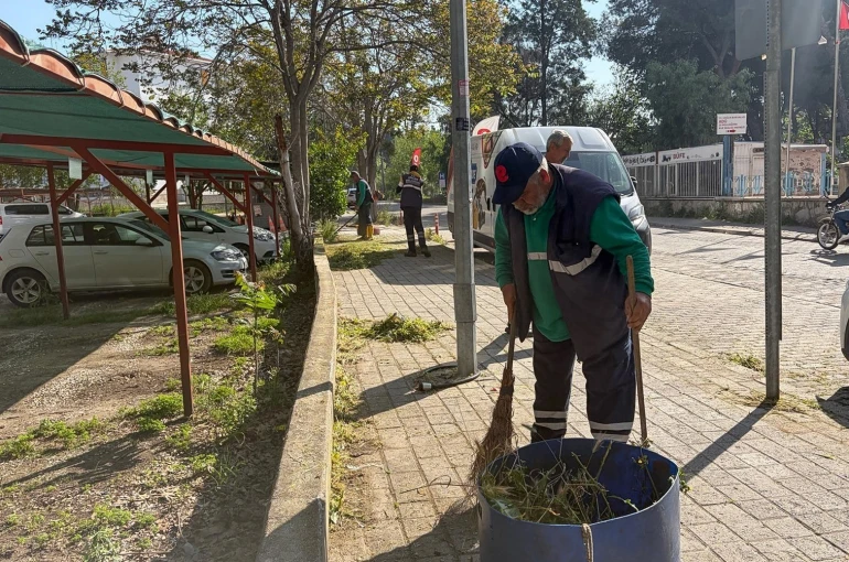 Efeler’in her noktasında çalışmalar sürüyor 