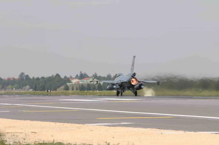 Efes 2026 için F-16’lar Eskişehir’den böyle havalandı 