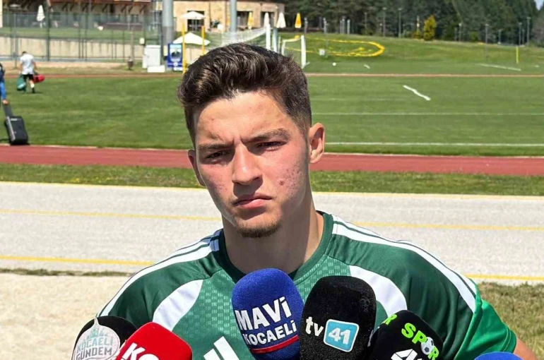 Ege Bilim: "Önceliğim Kocaelispor" 