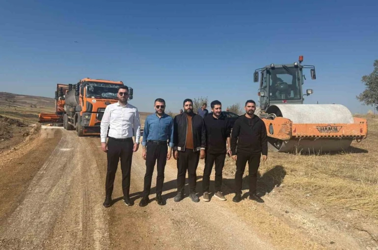 Eğil’de asfaltlama çalışması sonrası 20 kilometrelik tasarruf sağlanacak 