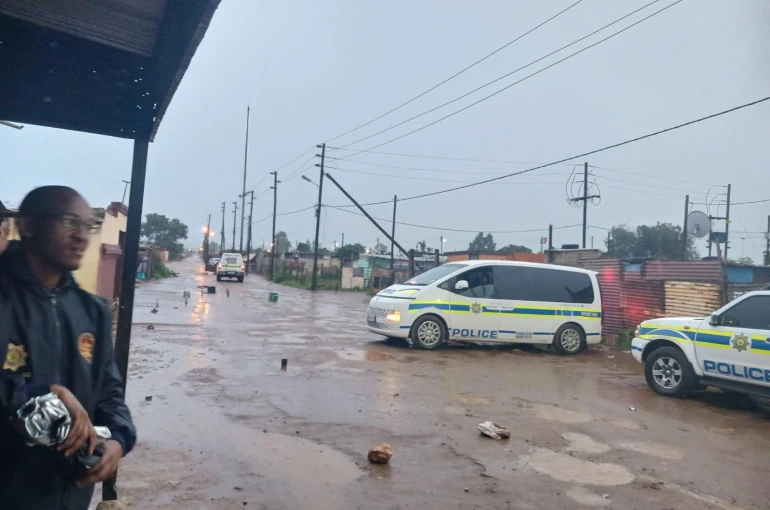 Eğlence mekanına düzenlenen silahlı saldırıda 9 kişi hayatını kaybetti