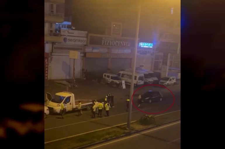 Ehliyeti alınan kadın, alkollü halde araç kullanırken polise yakalanınca sinir krizi geçirdi 