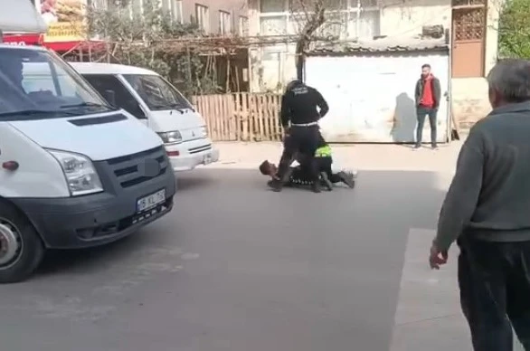 Ehliyetini kaptırdı yine de akıllanmadı 