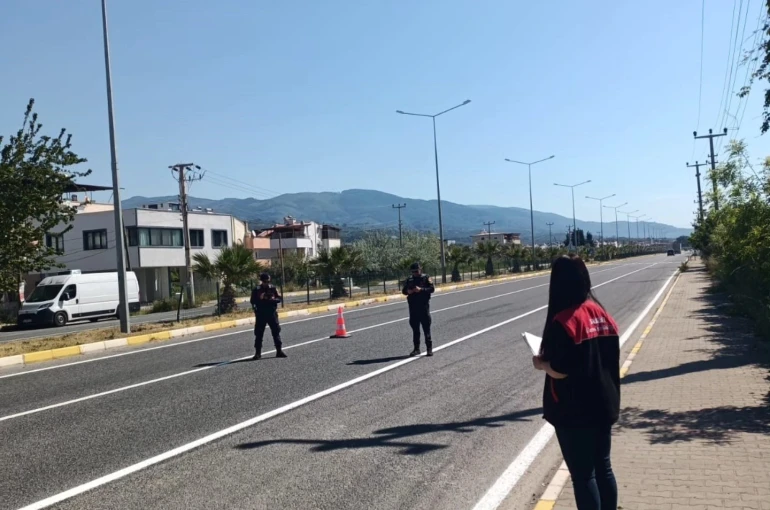 Ekipler yollarda teyakkuza geçti 