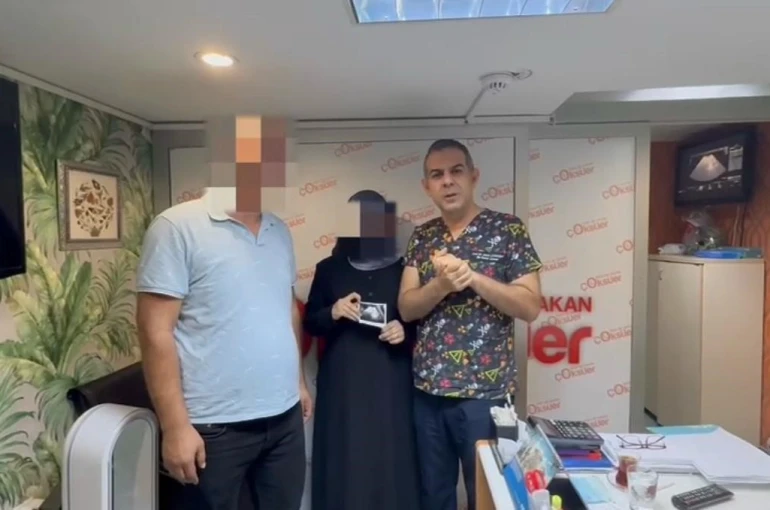 Eksozom, akupunktur, PRP ve fitoterapi tedavileri 14 yıl sonra gebelik haberi getirdi 