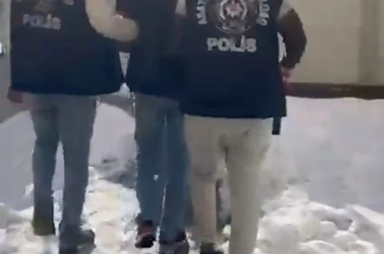 Elazığ’da 23 yıl hapis cezası bulunan firari yakalandı 