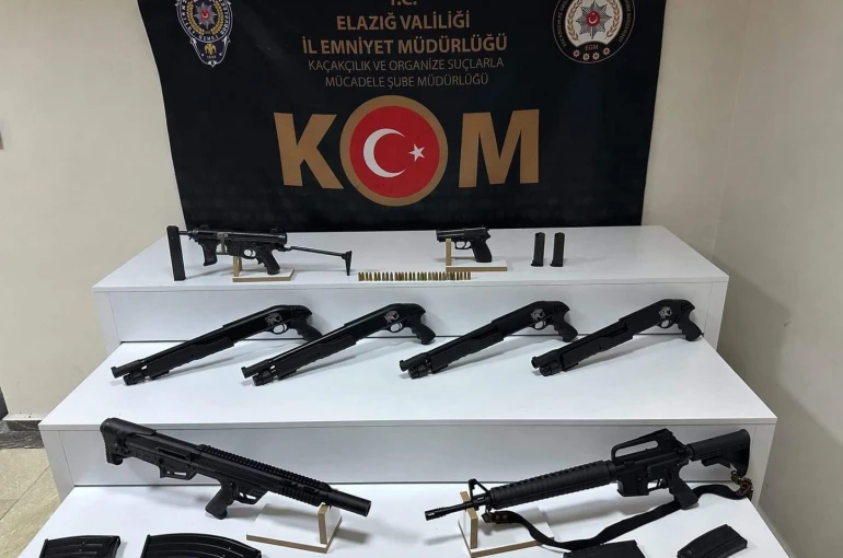 Elazığ’da 8 adet ruhsatsız silah ele geçirildi: 1 tutuklama 