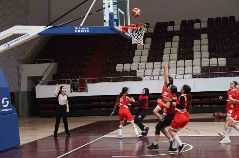 Elazığ’da basketbol bölge şampiyonası sona erdi