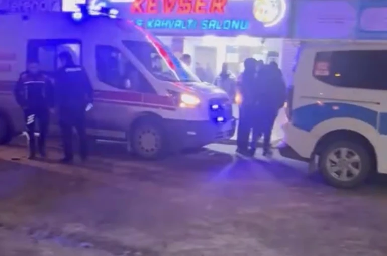 Elazığ’da bıçaklı kavga: 1 yaralı 