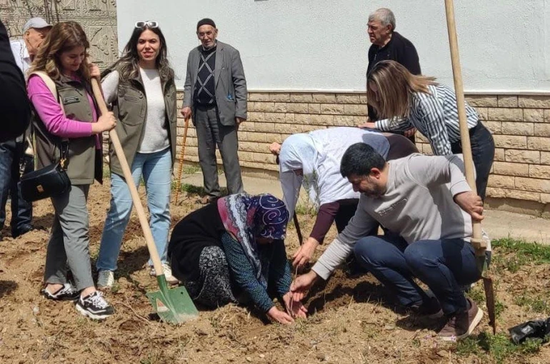 Elazığ’da fidan dikme etkinliği 