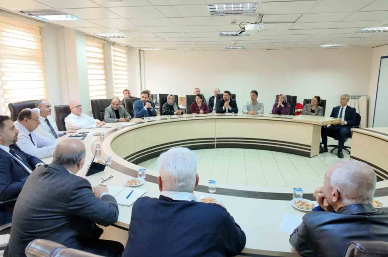 Elazığ’da kamu hastaneleri hizmetleri değerlendirildi 