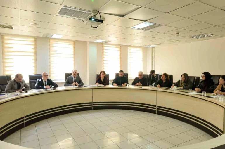 Elazığ’da sağlık hizmetleri değerlendirildi 