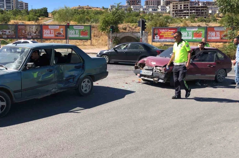 Elazığ’da trafik kazası: 1 yaralı 