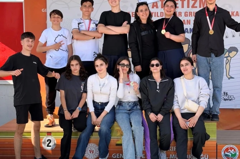 Elazığ’dan 4 sporcu Türkiye finallerine yükseldi 