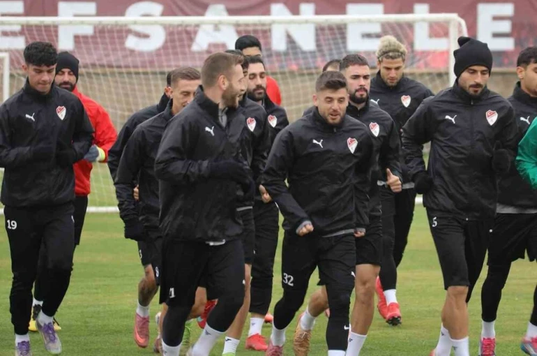 Elazığspor, hazırlıklarını sürdürüyor 