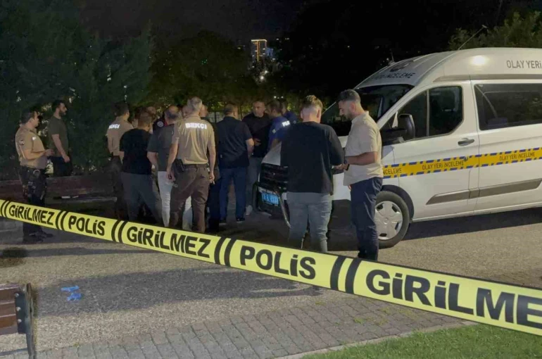 Emekli polis millet bahçesinde hayatına son verdi