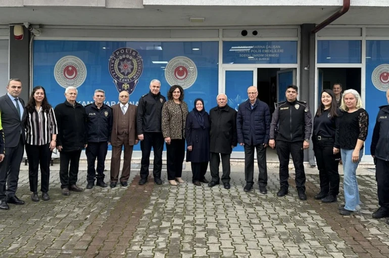 Emekli polisleri yalnız bırakmıyorlar 