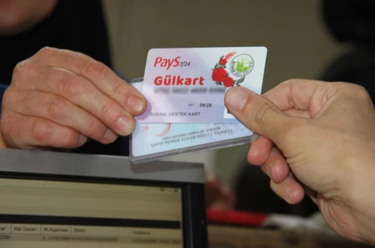 Emeklilere sağlanan nakit destek miktarı artıyor, yeni destek başvuruları 24 Kasım’da başlıyor 