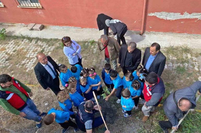 Emet’te tarım ve eğitim buluşması