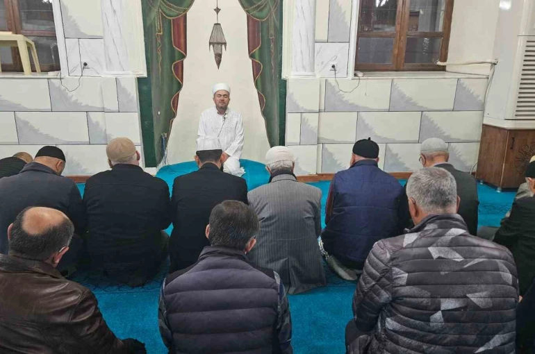 Emirdağ Müftülüğü sabah namazı buluşması düzenledi