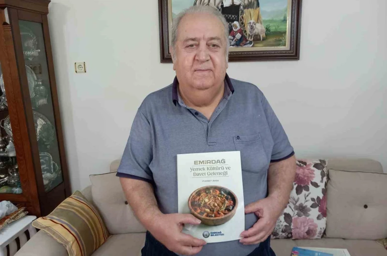 ‘Emirdağ yemek kültürü ve davet geleneği’ adlı örnek kitabı Eskişehir’de yayımlandı