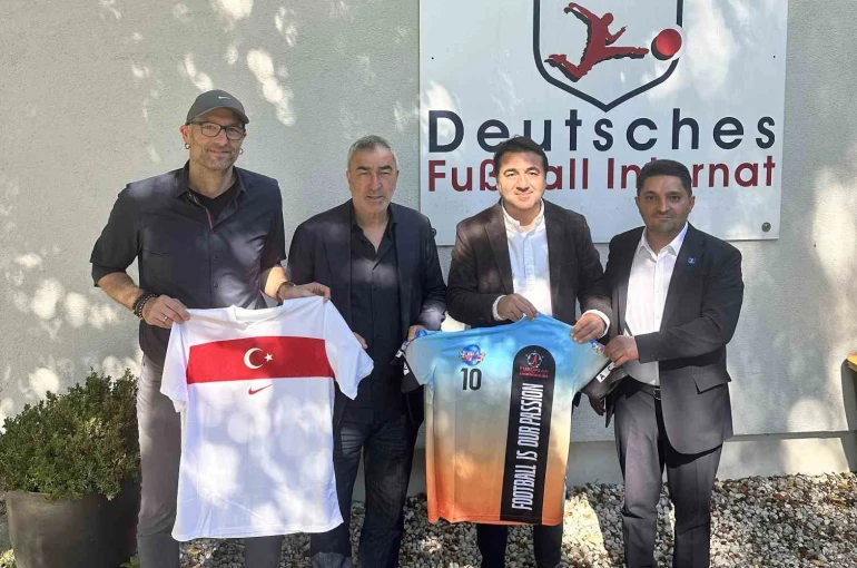 Emrah Bayraktar ve Samet Aybaba Almanya’da temaslarda bulundu 