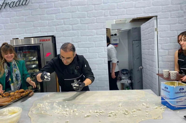 En tatlı fuar Ankaralıları ağırlamaya devam ediyor 