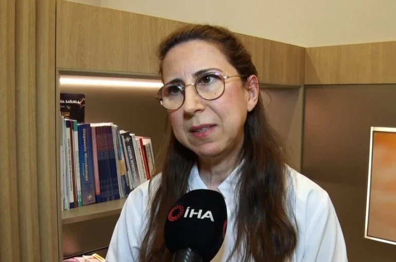 Enfeksiyon vakalarında hareketlilik yaşanırken uzmanlar uyardı: "Lütfen hastane dışında damardan takviye kullanmayalım" 