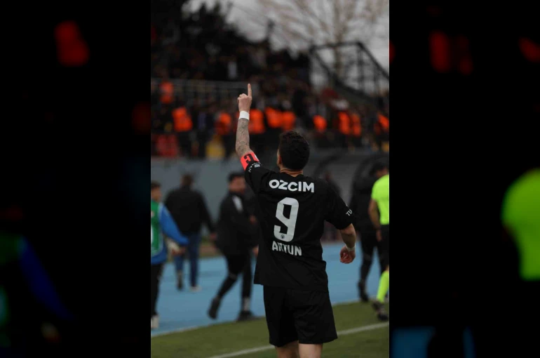 Erciyes 38 FK kaptanı Artun yedinci golünü attı 