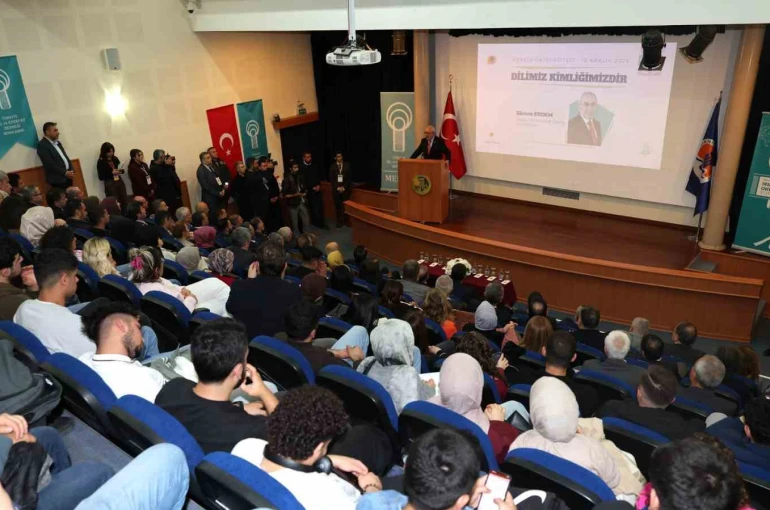 Erdem: "Dil savunması, vatan savunmasıdır" 